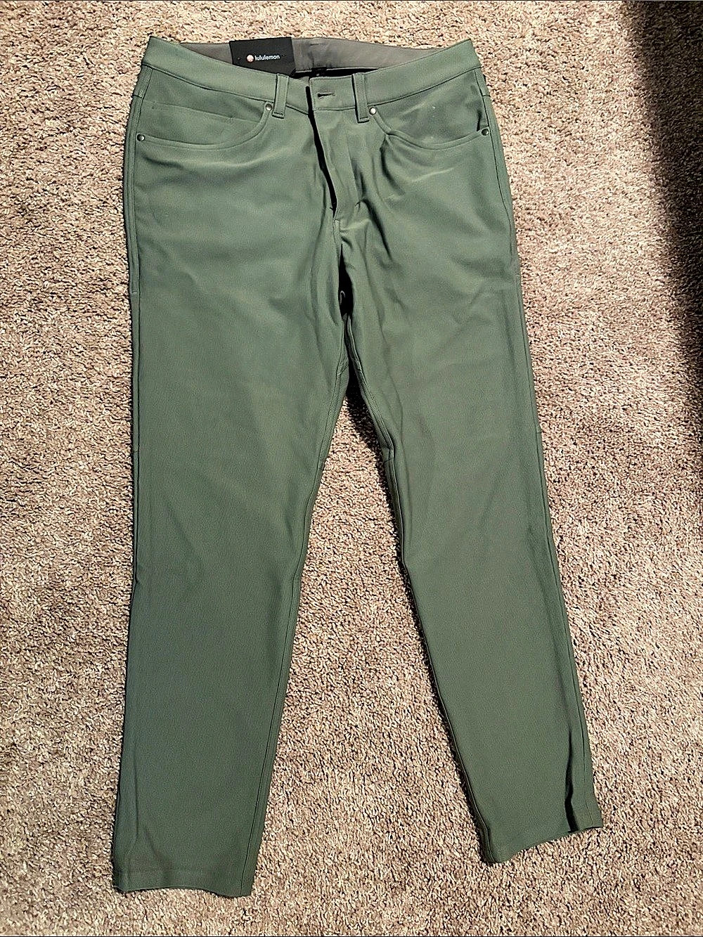 ABC Slim-Fit Pant Green Pants Waist 32 x 30 NWT